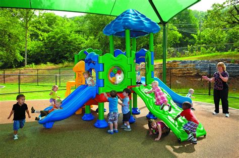 Playground Equipment Vancouver Bc Design And Build Habitat For Kids