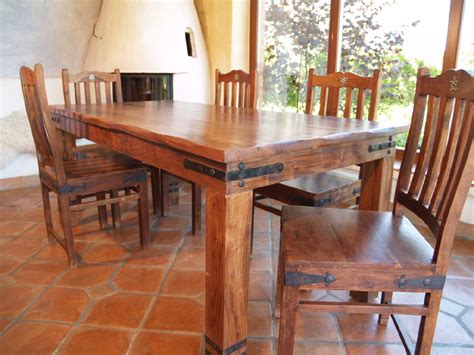 Das badezimmer ist ein raum, der oft mehr stauraum gebrauchen kann. Esstisch Kolonialstil | Badezimmer, Schlafzimmer, Sessel ...