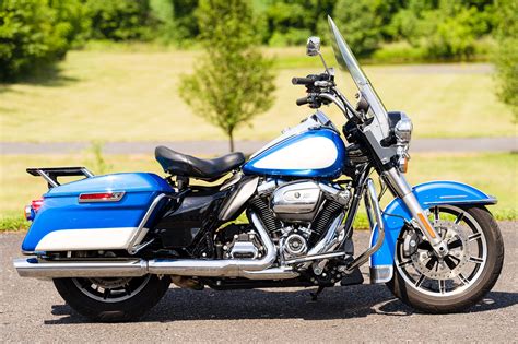 2018 Harley Davidson Flhp Road King Police Electric Bluebirch White