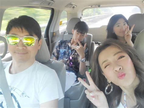 Explore tweets of 小舞酱 @wuuuuuucy on twitter. 曾雅蘭44歲比基尼照震撼 漂亮女兒更辣網驚「媽媽輸了」 - 娛樂 - 中時新聞網