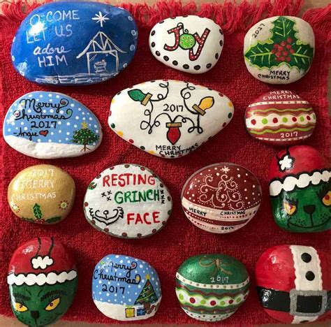 50 Easy Diy Christmas Painted Rock Design Ideas 21