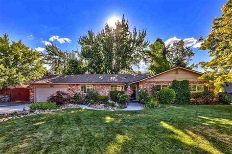 Find tuition info, acceptance rates, reviews and more. 2445 Tamarisk Dr, Reno, NV 89502 | MLS# 190011227 | Redfin
