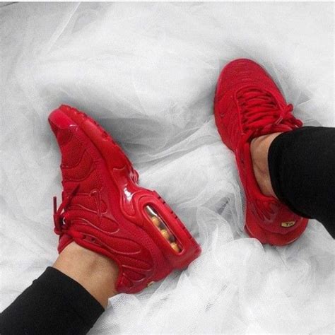 Find Out Where To Get The Shoes Nike Red Sneakers Sneakers Fashion Red Sneakers