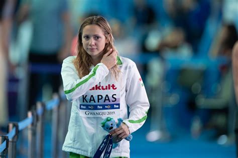 Born 22 april 1993) is a hungarian competitive swimmer. Kapás Boglárka : Kapas Boglarka Az Egesz Eves Edzotaborok ...