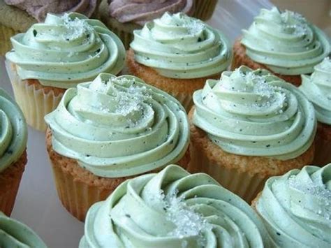 Mint Wedding Mint Green Pistachio Cupcakes 2056334 Weddbook