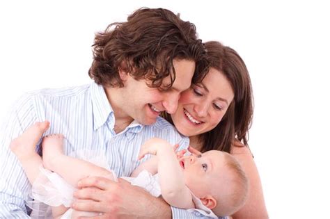 Cómo Fortalecer El Vínculo Con El Bebé Embarazo Bebés Y Ser Padres