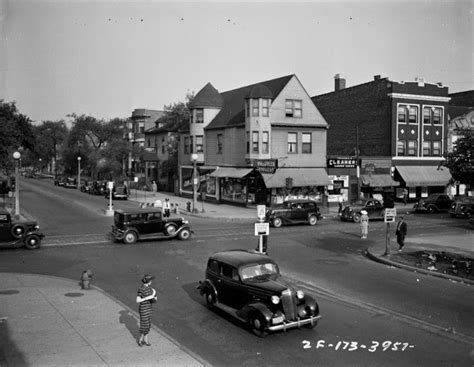 Uptown Chicago History Broadway And Sheridan 1936