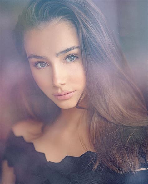 Sagaj On Instagram Throughtheglass Beautiful Gorgeous Girl