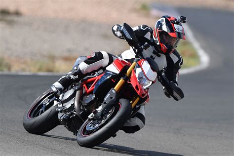 Get the flash player to see this player. 2019 Ducati Hypermotard 950 & 950 SP Review (26 Fast Facts)