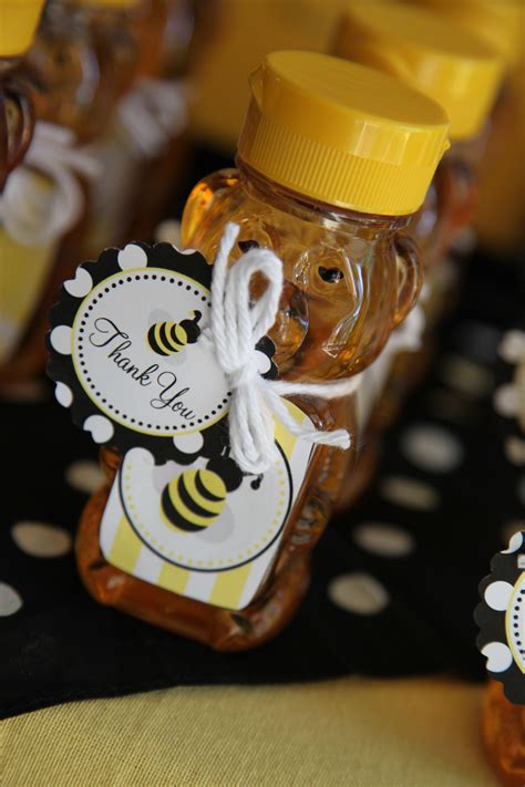 Pin By Rebecca Schutz Klutts On Party Bee Party Favors Bumble