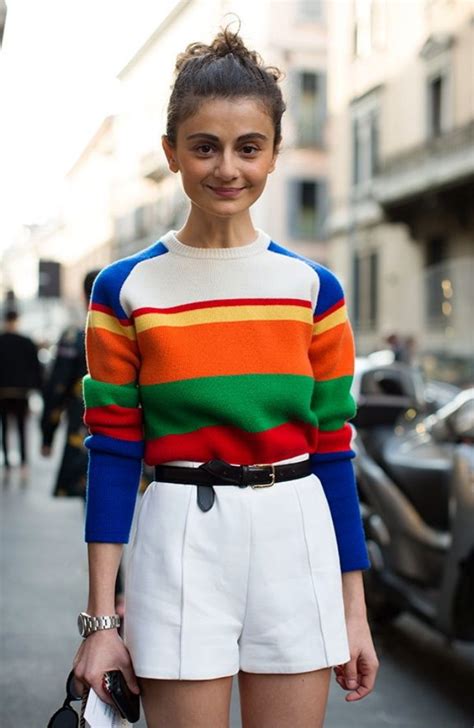 25 Mismatched Outfits Ideas For Women To Try This Year