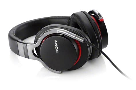 Sony Mdr 1r Headphones Comfortable And Effective Review And Specs