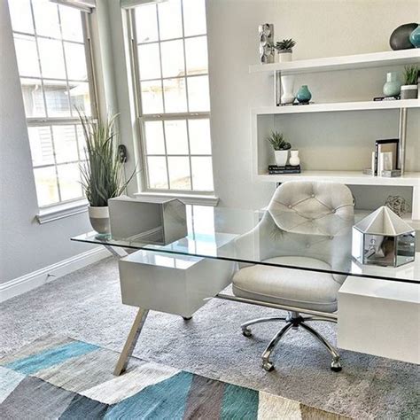 Home office décor might be tricky as you want an inviting space, yet a space that allows you to be productive and to stay focused. Stunning Home Office Ideas That Will Make You Want To Work ...