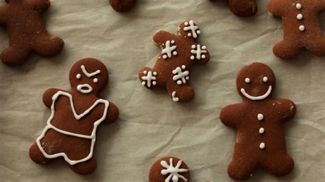 Download Wallpaper 3840x2160 Gingerbread Cookies Cooking New Year