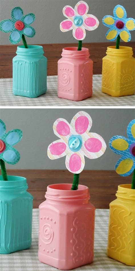 Here are three of our favourites 30+ Creative DIY Spring Crafts for Kids - Sponge Kids