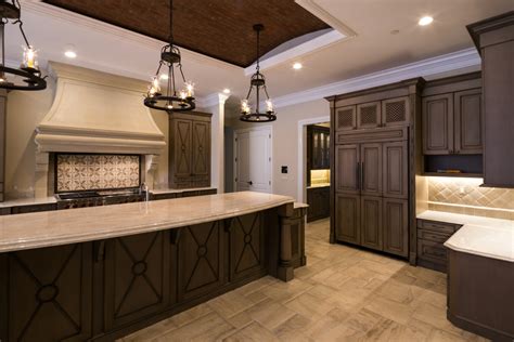 Explore modern takes on countertops and cabinets, breakfast nooks, kitchen islands, floors, backsplashes, appliances, sinks, and lighting. Friday Fabulous Home Feature | Custom Kitchen Backsplashes ...