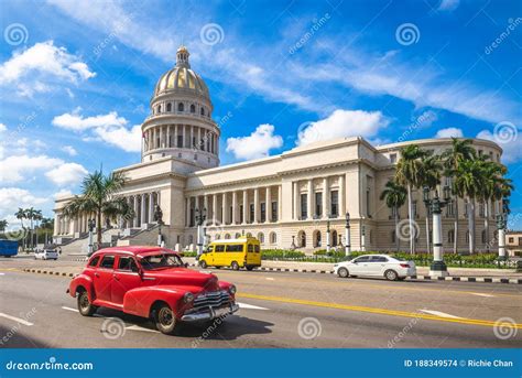 National Capitol Building And Vintage In Havana Cuba Editorial Stock