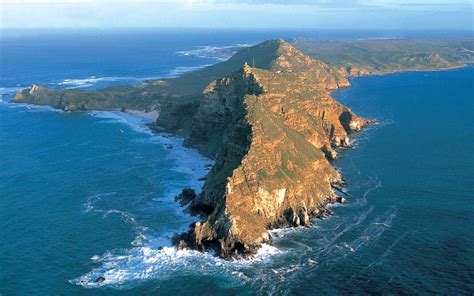 The word is one of the 1500 most common words in english. The meaning and symbolism of the word - «Cape»