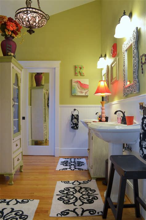 Diy bathroom step stool for kids 7. 22 Adorable Kids Bathroom Decor Ideas - Style Motivation