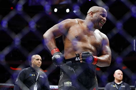 Here a 10 helpful and important tips to get you on your way. Daniel Cormier says Jon Jones turned Jeff Novitzky into ...