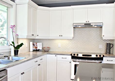 The painting maple kitchen cabinets come with impressive materials and designs that make your kitchen a little heaven. Maple cabinets painted Cloud White, Gray paint colour ...