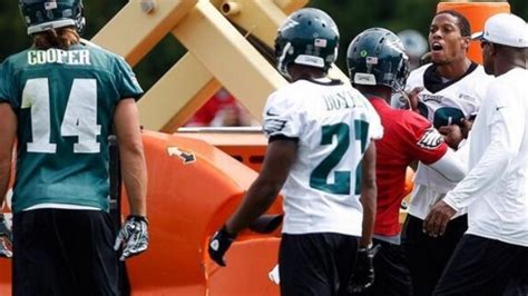 Watch Riley Cooper Fights Cary Williams At Eagles Practice