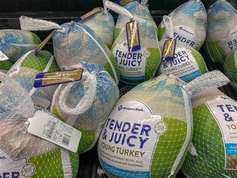 here s how much thanksgiving turkeys cost at 17 major grocery chains this year perishable news