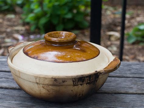Clay cookware has been used in mexico for generations, and can be found in almost every mexican kitchen, it is a tradition passed down by the ancient aztecs. Clay Pot Rice at Yummy Noodle: The Best Deal in Chinatown?