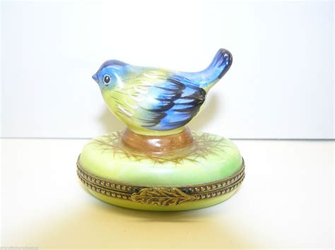 Limoges France Porcelain Peint Main Blue Bird ON Nest Hinged Trinket