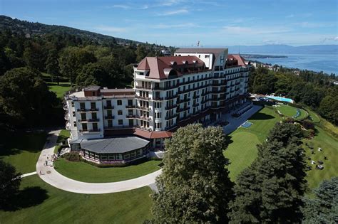 Hôtel Royal Évian Les Bains Vacances Séjour Golf De Rêve Lecoingolf