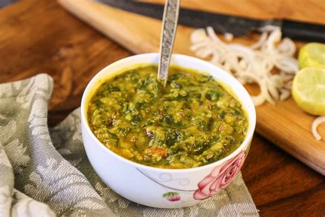 Dal Palak Recipe With Moong And Masoor Dal By Archanas Kitchen