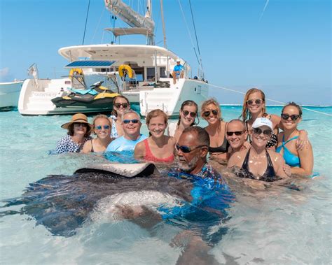 Stingray City Faq Cayman Yacht Charters