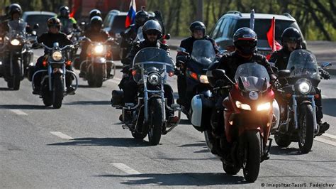 Motociclistas Rusos Conmemoran En Berlín Fin De Ii Guerra Europa Dw 09 05 2016