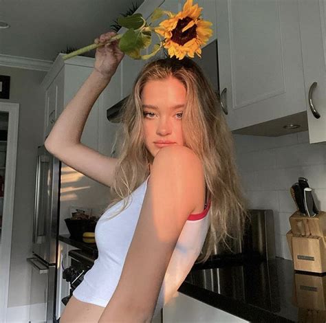 Lizzy Green Greene Pretty People Instagram