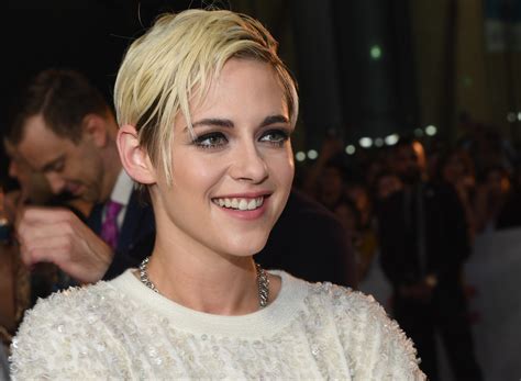Kristen Stewart To Star In Lesbian Christmas Rom Com Happiest Season