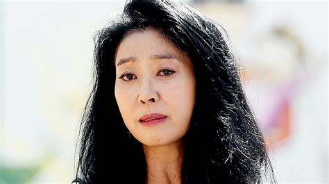 [방송]김부선 이재명 1년 넘게 만났는데 비참하고 모욕적 재판서 눈물 ytn