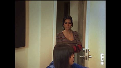 Kim Beats Khloe With Her Purse From Best Keeping Up With The