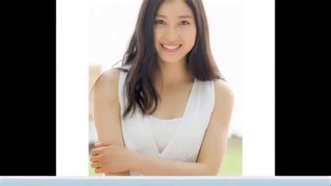 The site owner hides the web page description. 【土屋太鳳】ボリュームたっぷり写真集! - YouTube