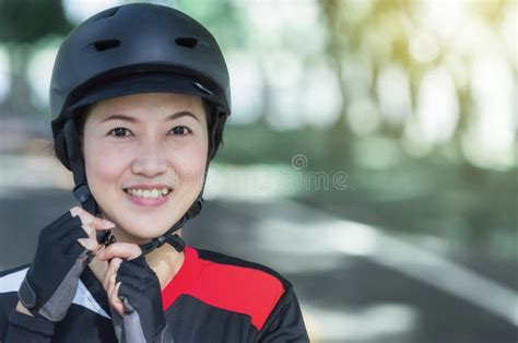 Women Wearing Bike Helmet Stock Image Image Of Cyclist 172710205