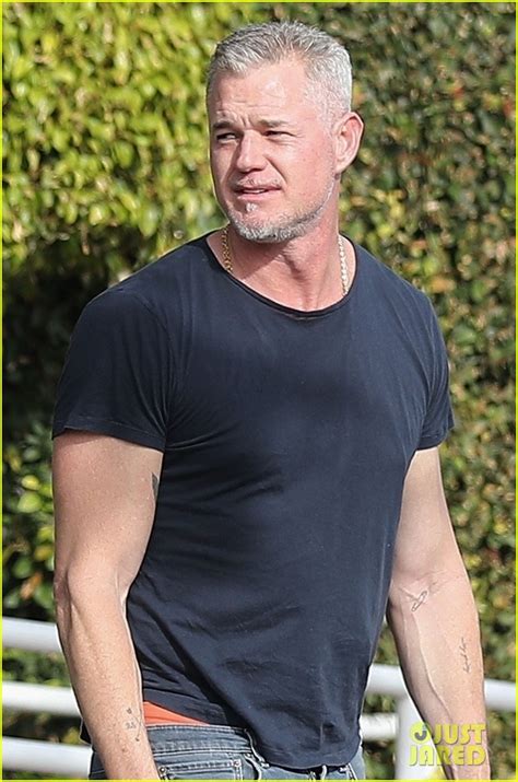 Eric Dane Shows Off Bulging Biceps While Meeting Friend For Lunch
