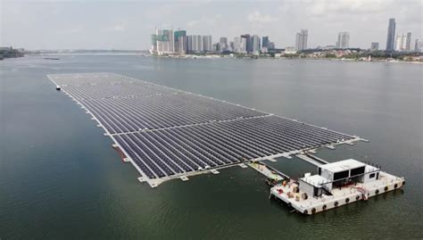 Singapore Now Home To One Of The Worlds Largest Floating Solar Farms