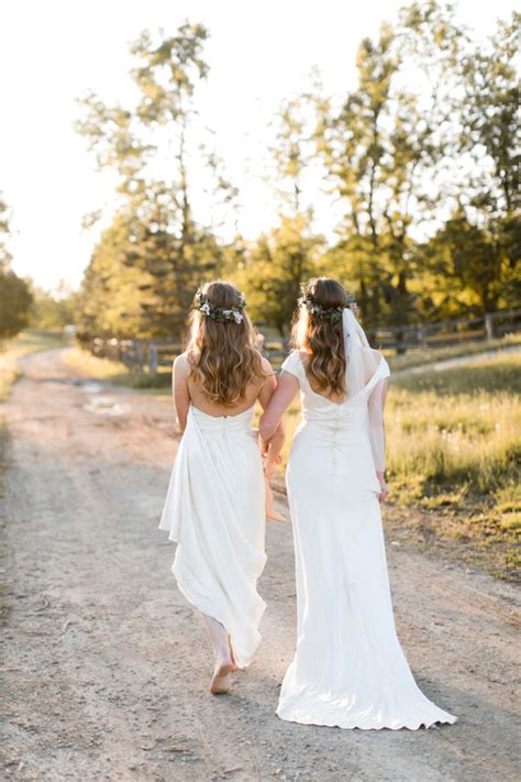Super Pretty Rustic Bridal Editorial With Beautiful Twin Brides