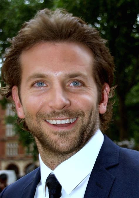 Bradley cooper, zach galifianakis, ed helms, justin bartha. Bradley Cooper - Wikipedia