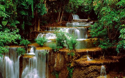 Waterfall Wallpapers And Screensavers 57 Images