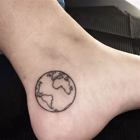 Free World Map Globe Tattoo Ceremony World Map With Major Countries