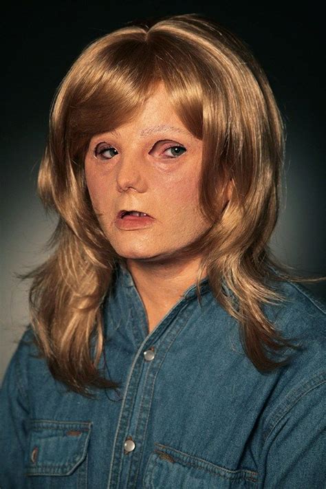 The Many Selves Of Gillian Wearing Cindy Sherman Contemporary