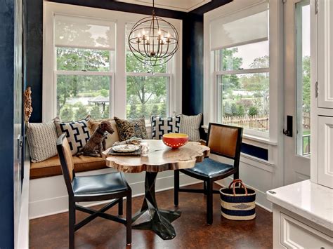 Minimalist Banquette Seating Home Interior Design