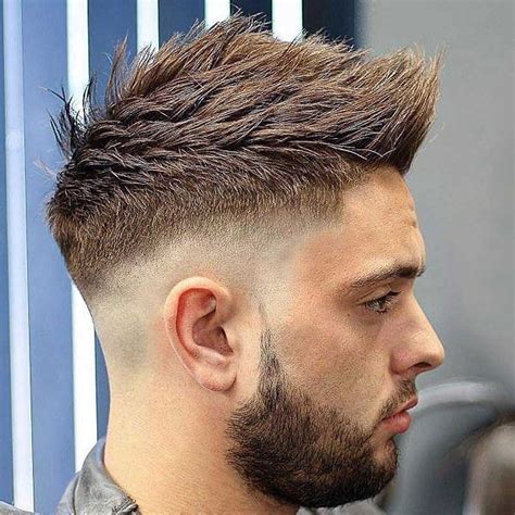Short hair on men will always be in style. 40+ Best Short Hair Cuts For Men In 2021 - Discover Ideas