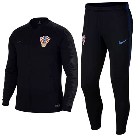 Nationalmannschaft kroatien auf einen blick: Kroatien Fussball pre-match präsentationsanzug 2018/19 ...