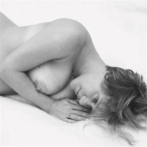 Chloe Sevigny Nude Pregnant In Playgirl Magazine Photos The
